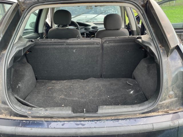 bontott FORD FOCUS I Bal hátsó Féknyereg Munkahengerrel