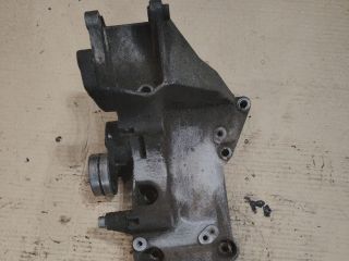 bontott FORD FOCUS I Generátor Tartó Bak