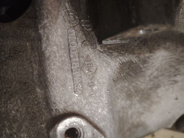 bontott FORD FOCUS I Generátor Tartó Bak