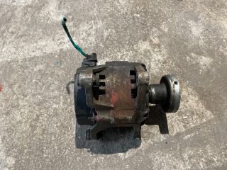 bontott FORD FOCUS I Generátor