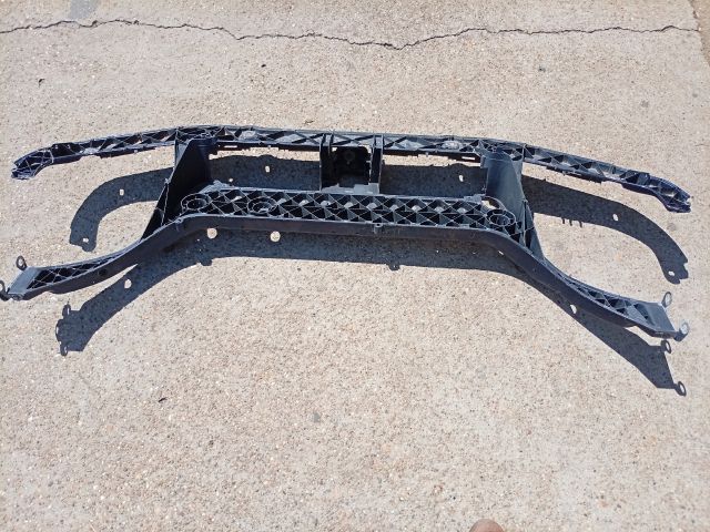 bontott FORD FOCUS I Homlokfal (Üres lemez)