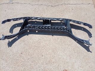 bontott FORD FOCUS I Homlokfal (Üres lemez)