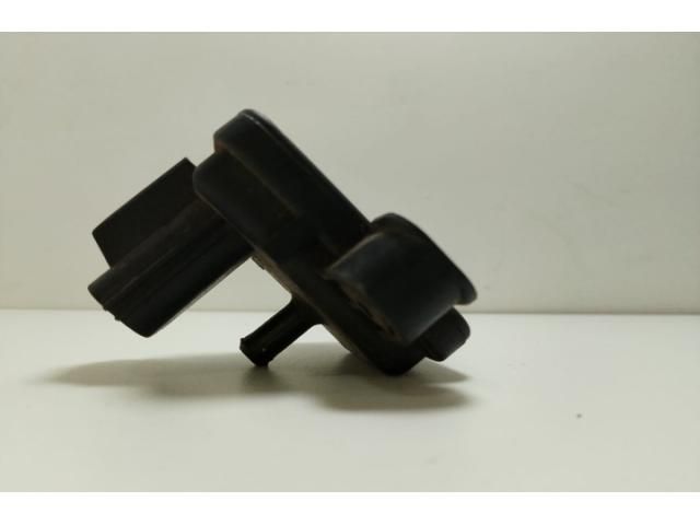 bontott FORD FOCUS I Jeladó (Magában)