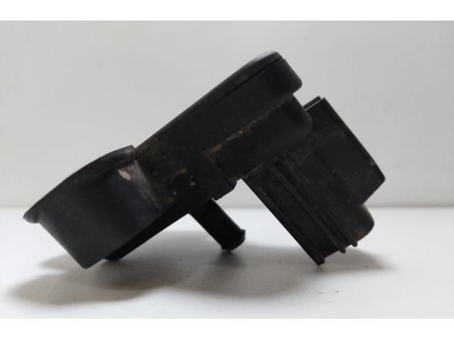 bontott FORD FOCUS I Jeladó (Magában)