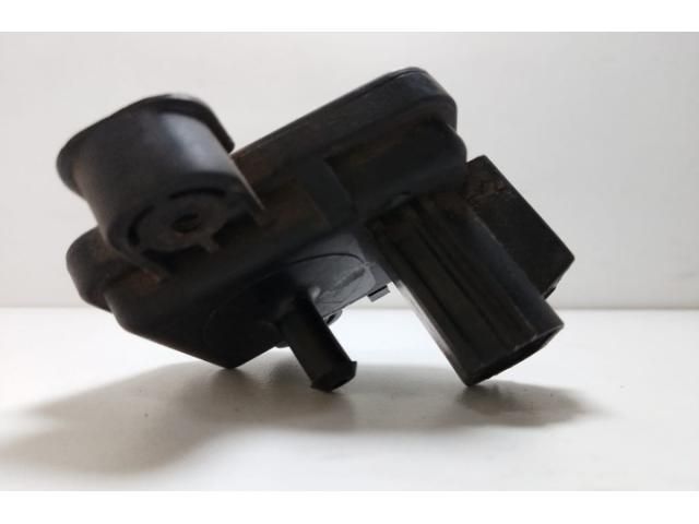 bontott FORD FOCUS I Jeladó (Magában)