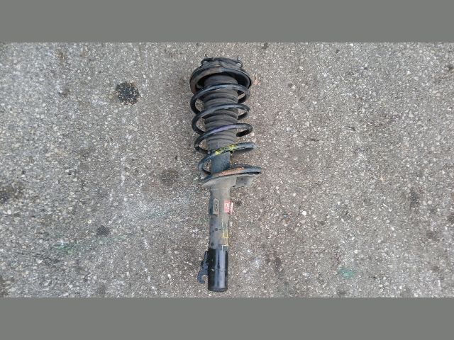 bontott FORD FOCUS I Jobb első Gólyaláb (Lengécsillapító, Rugó)