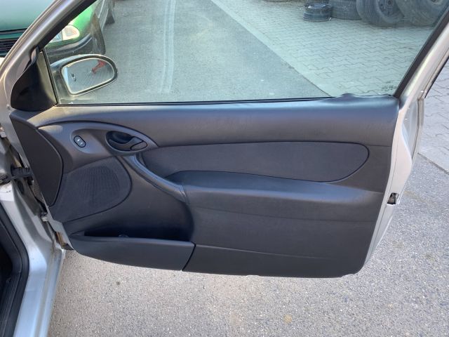 bontott FORD FOCUS I Kilométeróra