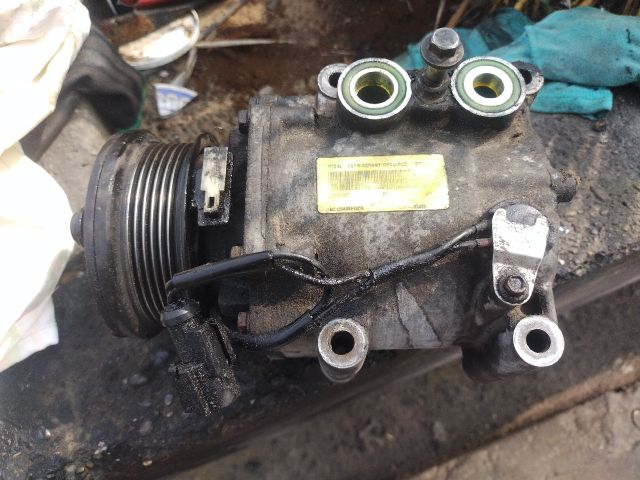 bontott FORD FOCUS I Klímakompresszor