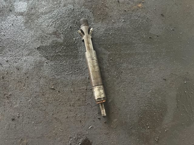 bontott FORD FOCUS I Porlasztó (1 db)