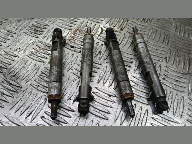 bontott FORD FOCUS I Porlasztó (1 db)