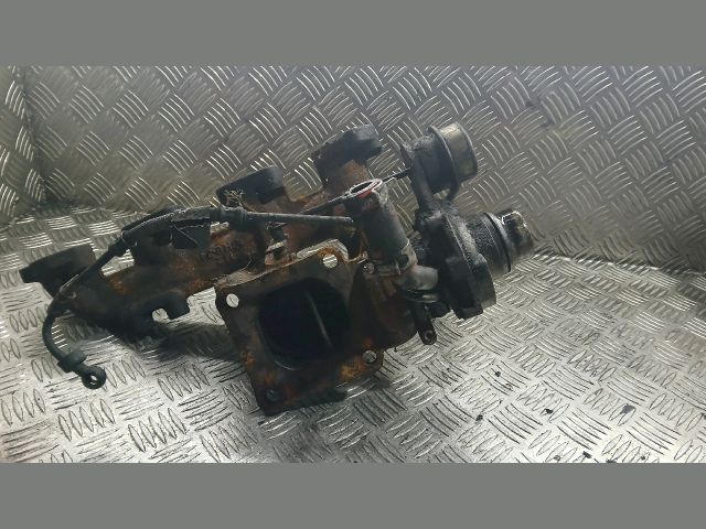 bontott FORD FOCUS I Turbó