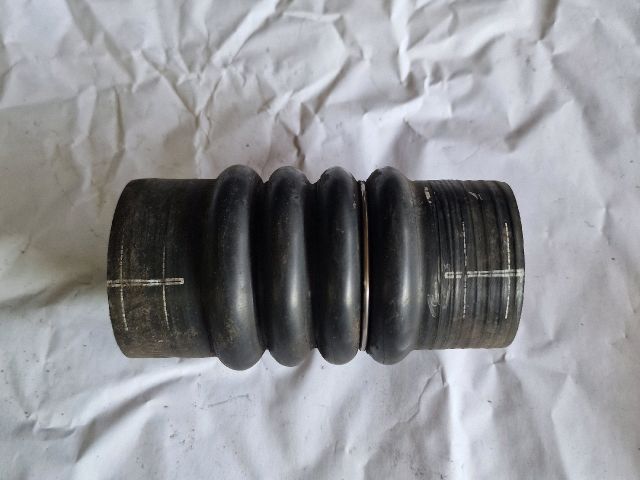 bontott FORD FOCUS I Turbócső