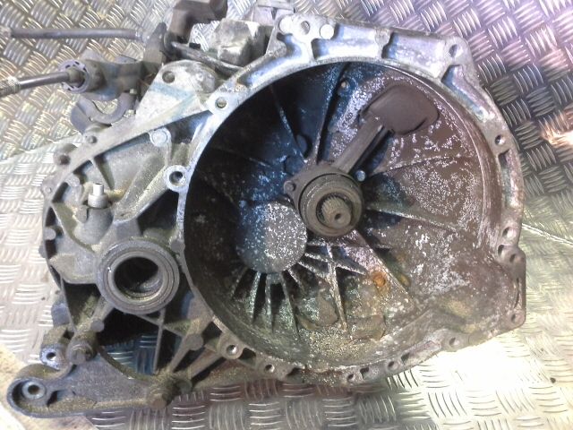 bontott FORD FOCUS I Váltó (Mechanikus)