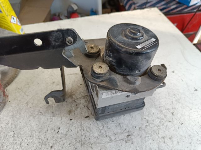 bontott FORD FOCUS I ABS Kocka