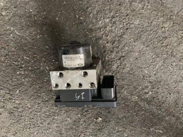 bontott FORD FOCUS I ABS Kocka