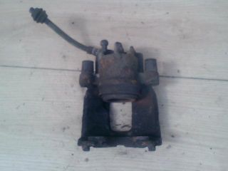 bontott FORD FOCUS I Bal első Féknyereg Munkahengerrel