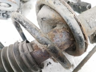 bontott FORD FOCUS I Bal első Gólyaláb (Lengécsillapító, Rugó)