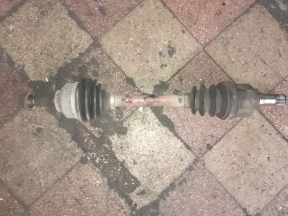 bontott FORD FOCUS I Bal Féltengely