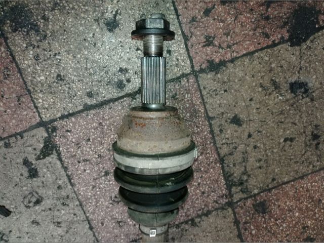 bontott FORD FOCUS I Bal Féltengely