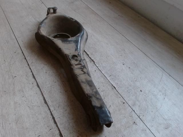 bontott FORD FOCUS I Bal hátsó Hosszlengőkar