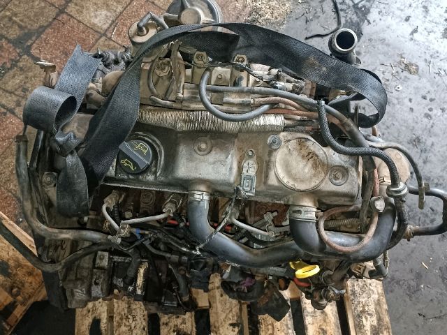 bontott FORD FOCUS I Dugattyú és Hajtókar