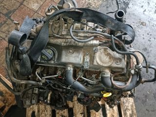 bontott FORD FOCUS I Dugattyú és Hajtókar