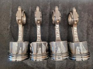 bontott FORD FOCUS I Dugattyú