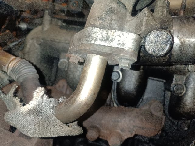 bontott FORD FOCUS I EGR Hűtő Cső