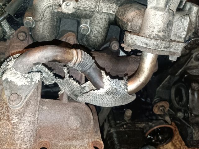 bontott FORD FOCUS I EGR Hűtő Cső