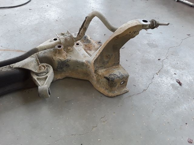 bontott FORD FOCUS I Első Bölcső