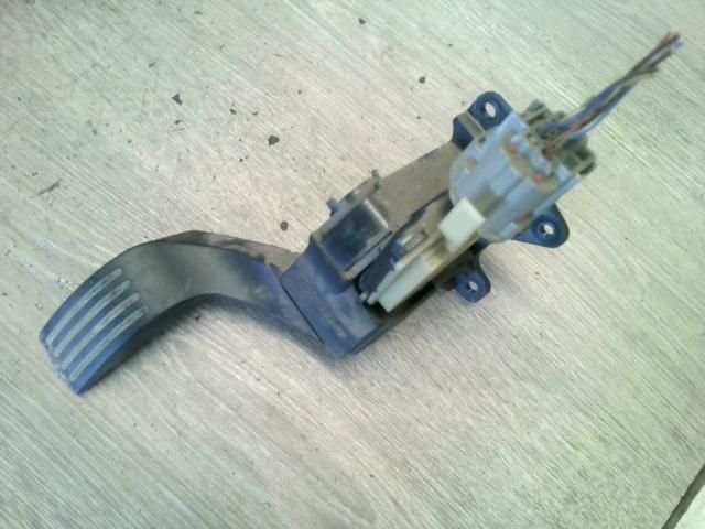 bontott FORD FOCUS I Gázpedál (Elektromos)