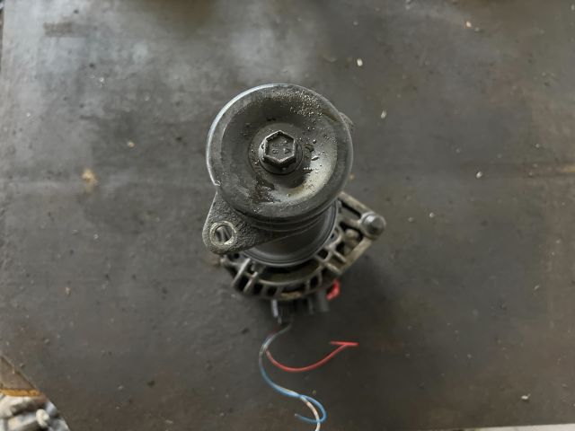 bontott FORD FOCUS I Generátor