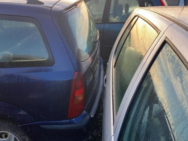 bontott FORD FOCUS I Generátor