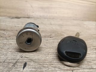 bontott FORD FOCUS I Gyújtáskapcsoló