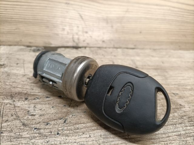 bontott FORD FOCUS I Gyújtáskapcsoló