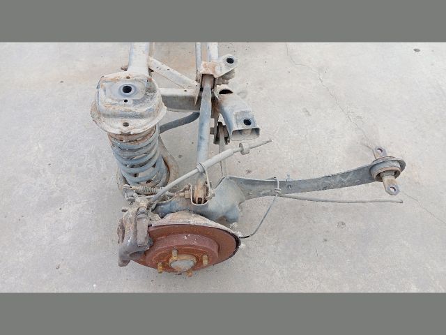 bontott FORD FOCUS I Hátsó Híd (Tárcsafékes)