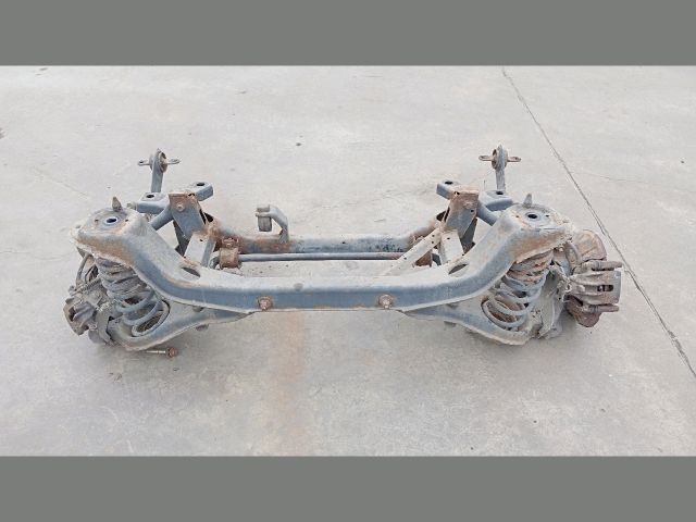 bontott FORD FOCUS I Hátsó Híd (Tárcsafékes)