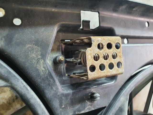 bontott FORD FOCUS I Hűtőventilátor