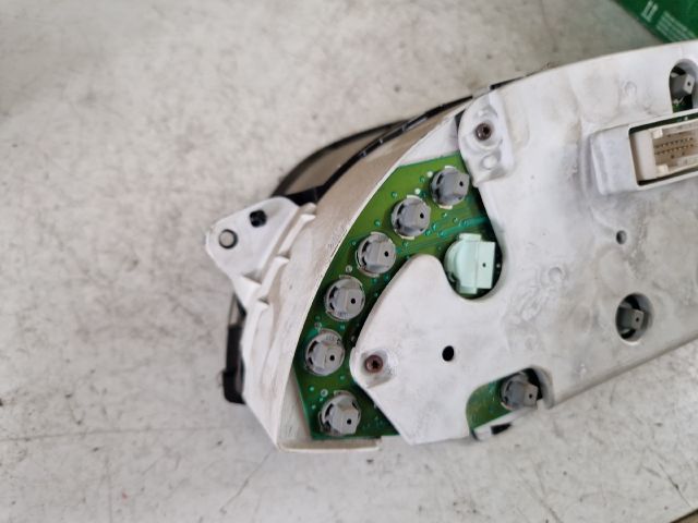 bontott FORD FOCUS I Kilométeróra