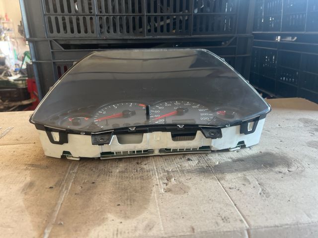 bontott FORD FOCUS I Kilométeróra