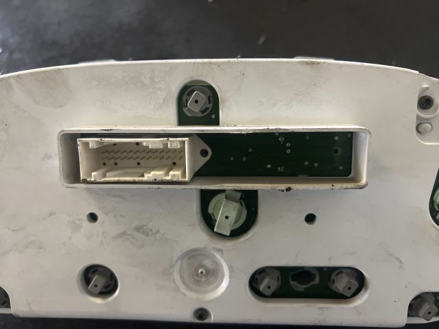 bontott FORD FOCUS I Kilométeróra