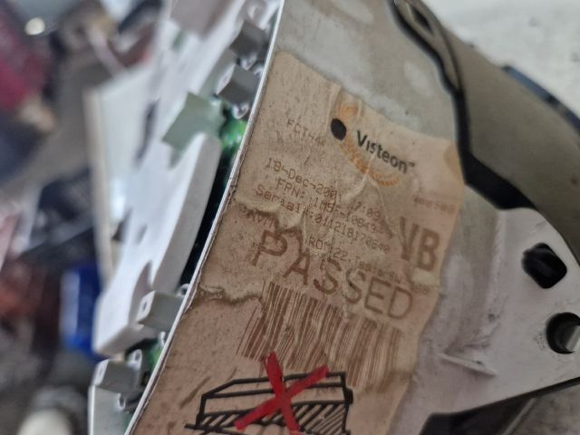 bontott FORD FOCUS I Kilométeróra