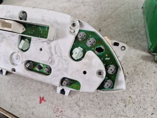 bontott FORD FOCUS I Kilométeróra