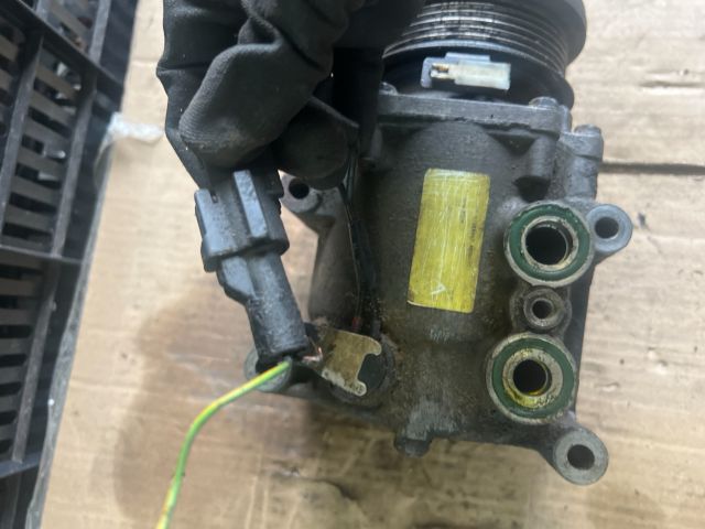 bontott FORD FOCUS I Klímakompresszor