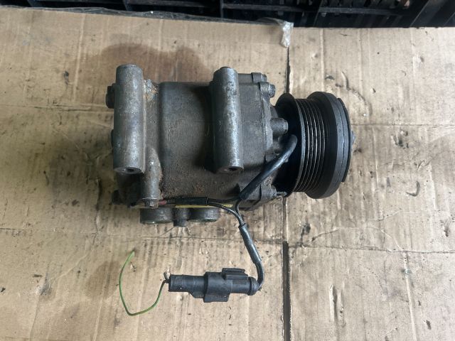 bontott FORD FOCUS I Klímakompresszor