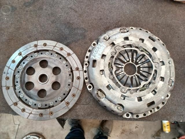 bontott FORD FOCUS I Kuplung Szett (Szerkezet, Tárcsa)