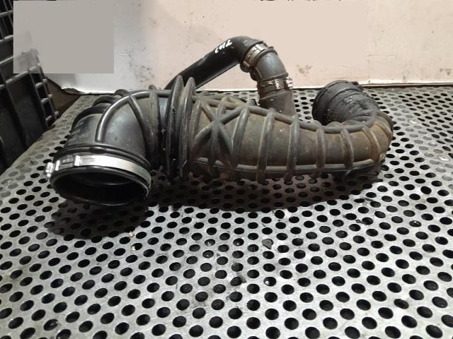 bontott FORD FOCUS I Légbeömlő Cső