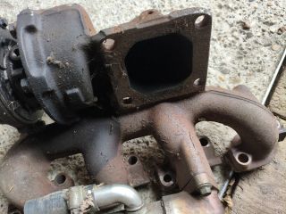 bontott FORD FOCUS I Leömlő (Soros)