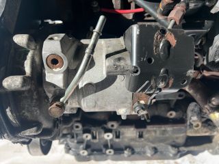 bontott FORD FOCUS I Motor (Fűzött blokk hengerfejjel)