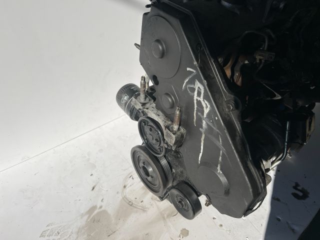 bontott FORD FOCUS I Motor (Fűzött blokk hengerfejjel)